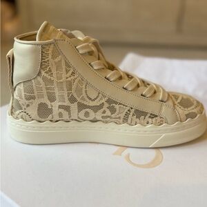Rare! Chloe Lauren Women's Lace Mid-Top Sneakers size 39